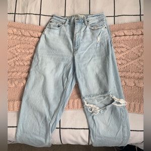Abercrombie High Rise 90’s Curve Love Jeans